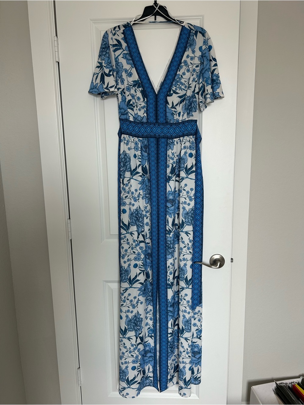 Blue Floral V-Neck Maxi Dress